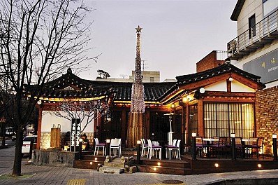 Làng văn hóa dân tộc Hanok Làng văn hóa dân tộc Hanok