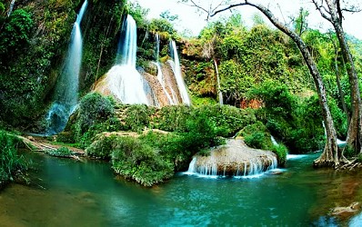 Thác Dải Yếm Thác Dải Yếm
