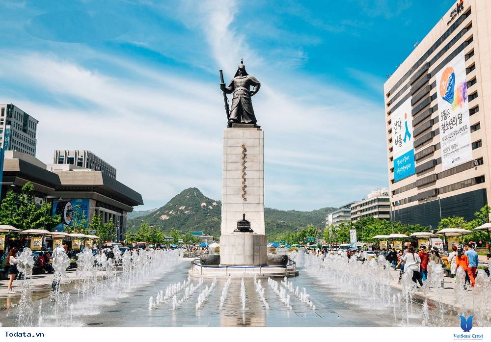 Gwanghwan - Quảng Trường Đẹp và Rộng Lớn Nhất Seoul Hàn Quốc