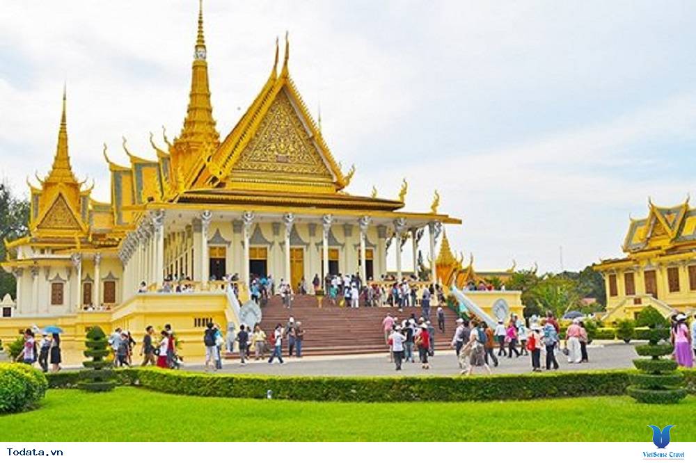 Hoàng Cung lộng lẫy của Campuchia