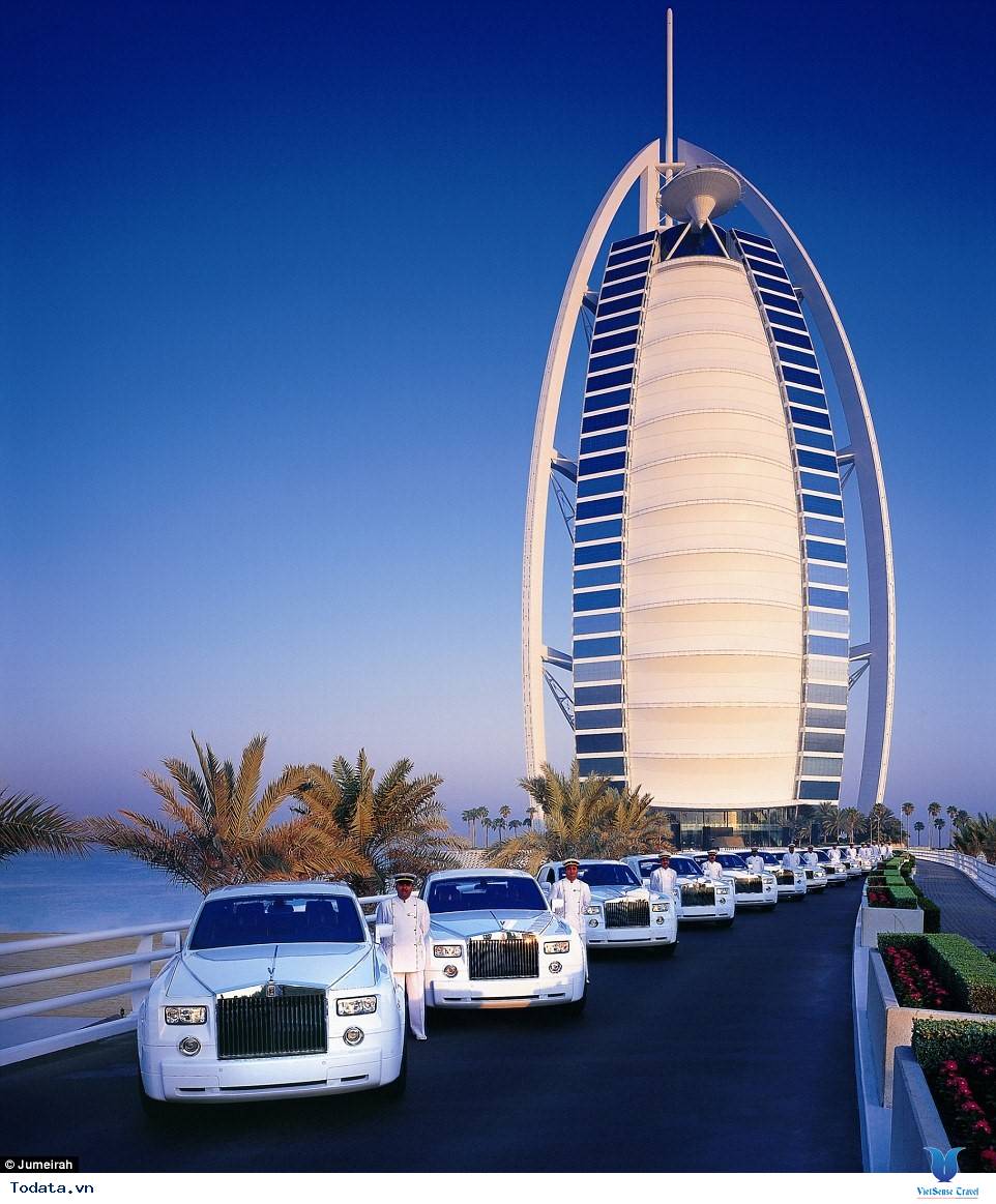 Bên trong khách sạn 7* Dubai - Khách sạn cánh buồm Burj Al Arab