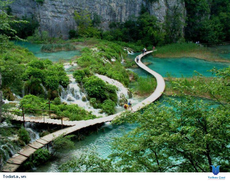 Khám phá vẻ đẹp Vườn quốc gia Bạch Mã