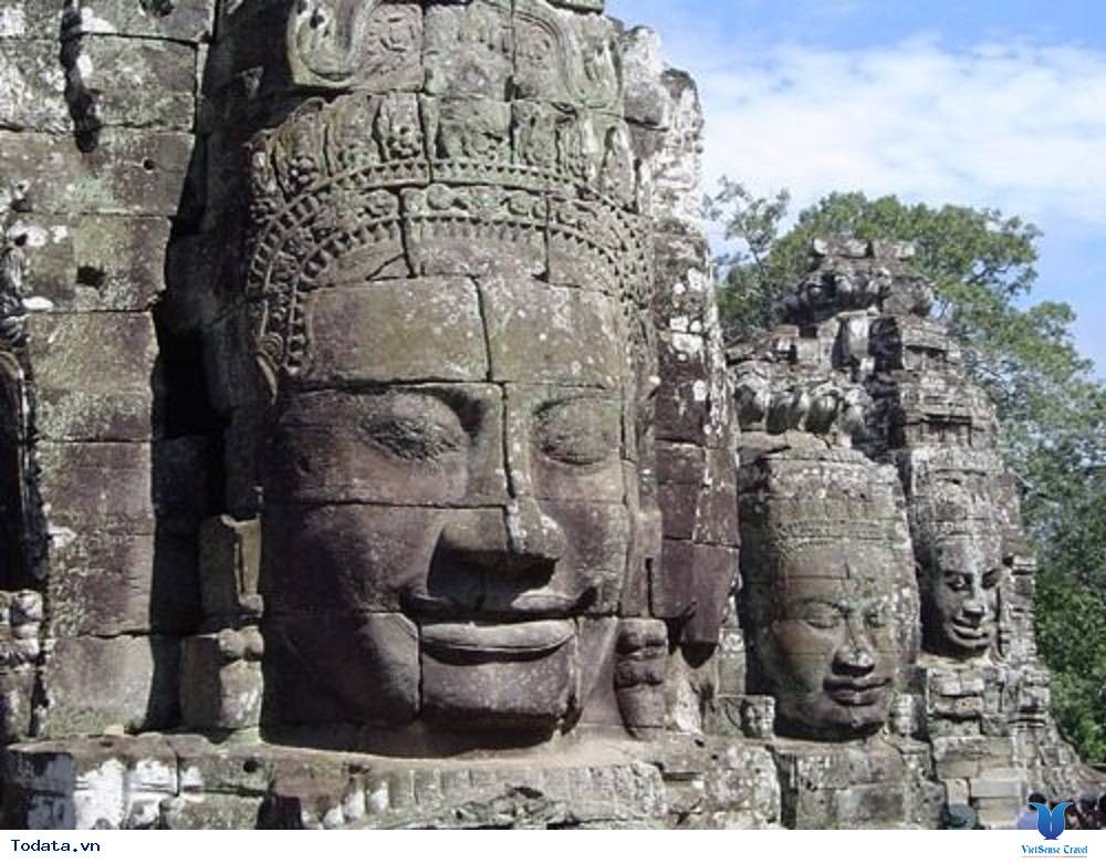 Ngôi đền bí ẩn Bayon của đất nước Campuchia