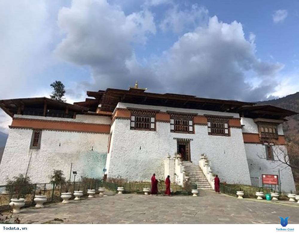 Pháo đài Simtokha Dzong uy nghi, tráng lệ
