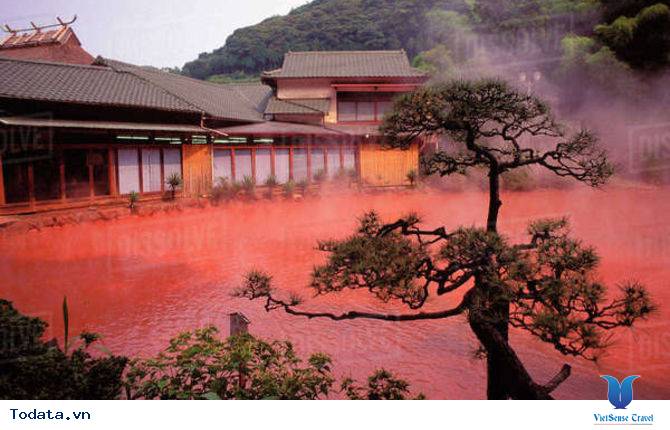 Vẻ đẹp thị trấn Beppu, thủ đô suối nước nóng của Nhật Bản