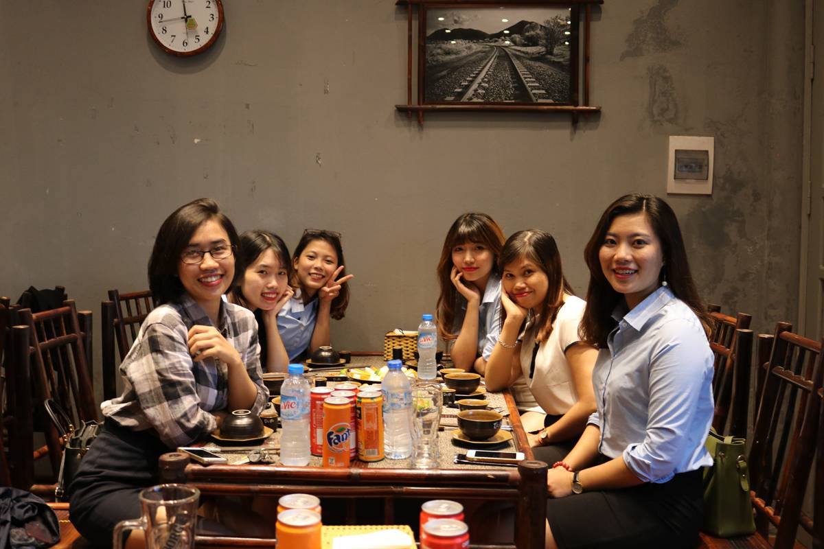 VietSense Travel tưng bừng liên hoan chào mừng 20/10 - Ảnh 5 VietSense Travel tưng bừng liên hoan chào mừng 20/10 - Ảnh 5