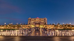 Cận Cảnh Độ Xa Xỉ Của Khách Sạn Emirates Palace