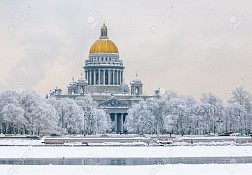 Cảnh đẹp trắng xóa tại nhà thờ Saint Isaac vào mùa đông