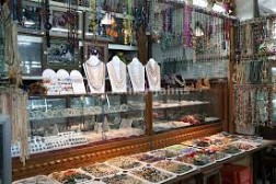 Chợ Bogyoke Aung San, nổi bật về sản phẩm đá quý