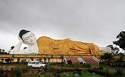 Chùa Phật Nằm Shwethalyaung vùng Bago