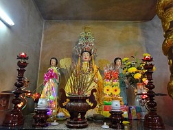 Cùng khám phá đền thờ Thiên Y A Na nào?