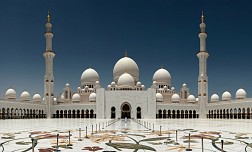 Đại Thánh Đường Lộng Lẫy Bậc Nhất Sheikh Zayed
