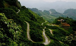 Đường Lên Cổng Trời Quản Bạ