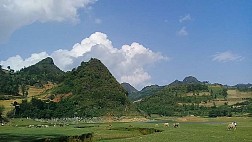 Hồ Cán Cấu (Lào Cai): Điểm du lịch hấp dẫn Hồ Cán Cấu (Lào Cai): Điểm du lịch hấp dẫn