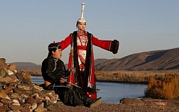 Tảng đá Shaman trên hồ Baikai