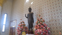 Thăm quan Chùa Phật Vàng [Wat Traimit]