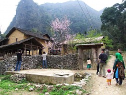 Thiên Nhiên Và Con Người Nơi Thung Lũng Sủng Là