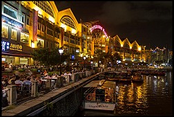 Thương cảng sầm uất Clarke Quay