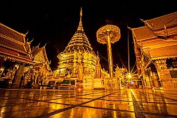 Wat Phrathat Doi Suthep ở Chiang Mai