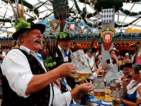 Lễ hội bia Oktoberfest tại Munich, Đức