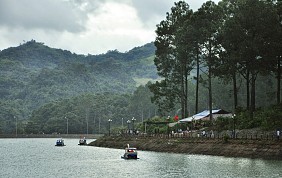 RỪNG THÔNG BẢN ÁNG - SƠN LA