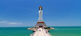 Tượng Quan Âm Nam Hải