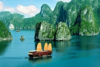 Khám Phá Thành Phố Hạ Long 1 Ngày Khám Phá Thành Phố Hạ Long 1 Ngày