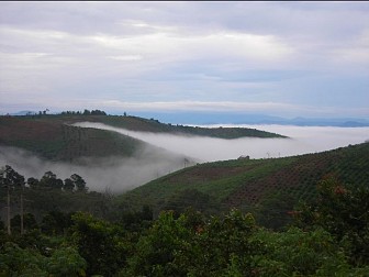 Hồ Ea Snô thơ mộng ở Tây Nguyên Hồ Ea Snô thơ mộng ở Tây Nguyên