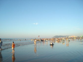 SẦM SƠN - ĐỀN ĐỘC CƯỚC - HÒN TRỐNG MÁI 3 NGÀY 2 ĐÊM