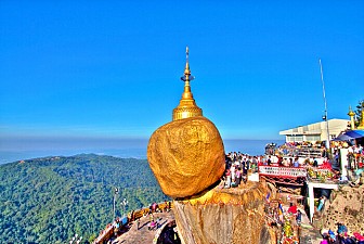 Ve đẹp hào quang của Golden Rock
