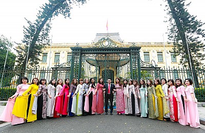 20-10- Ngày Nhớ Về Những Đóng Góp Thầm Lặng Của Người Phụ Nữ Việt Nam 20-10- Ngày Nhớ Về Những Đóng Góp Thầm Lặng Của Người Phụ Nữ Việt Nam
