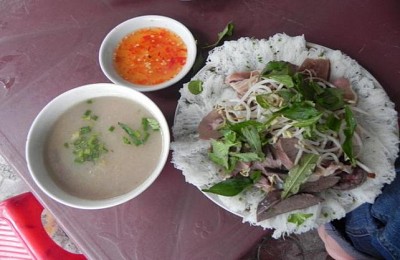 Bánh hỏi lòng heo, ăn là mê luôn Bánh hỏi lòng heo, ăn là mê luôn