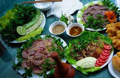 Bê Thui Cầu Mống món ngon hấp dẫn tại Đà Nẵng Bê Thui Cầu Mống món ngon hấp dẫn tại Đà Nẵng