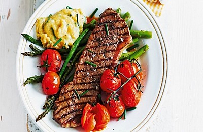 Bò bít tết nướng bơ tỏi thơm lừng