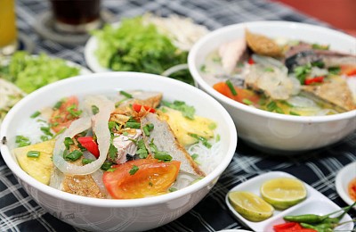 Bún Chả Cá Nha Trang - Nồng Nàn Hương Vị Biển Bún Chả Cá Nha Trang - Nồng Nàn Hương Vị Biển