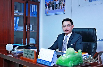 CEO - Người sáng lập CEO - Người sáng lập