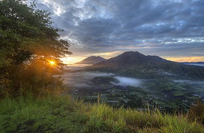 Chinh phục Mt Batur đầy thử thách