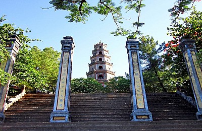 Chùa Thiên Mụ - “Đệ nhất cổ tự Chùa Thiên Mụ - “Đệ nhất cổ tự