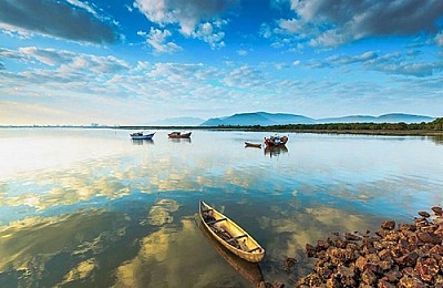 Đi thuyền ngắm Đầm Thị Nại đẹp ngây ngất Đi thuyền ngắm Đầm Thị Nại đẹp ngây ngất