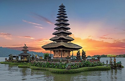 Điều gì hấp dẫn du khách khi đến tại Bali