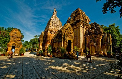 hành trình Nha Trang Khám Phá Tháp Bà Ponagar