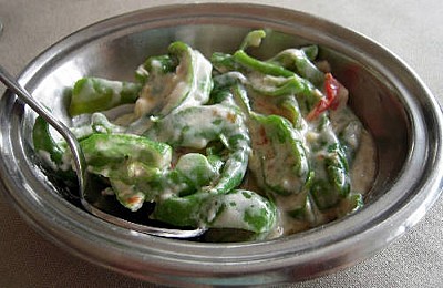 Ema datshi, món ăn quốc túy của người Bhutan Ema datshi, món ăn quốc túy của người Bhutan