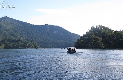 hồ Ba Bể hồ Ba Bể