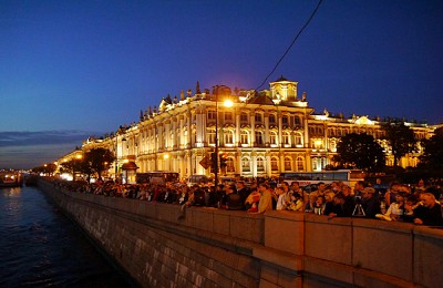 Hòa mình với các lễ hội hè tại thành phố lớn thứ hai của Nga. Hòa mình với các lễ hội hè tại thành phố lớn thứ hai của Nga.