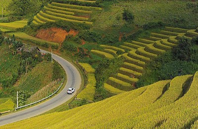 Hùng Vĩ Tứ Đại Đỉnh Đèo Đường Lên Tây Bắc Hùng Vĩ Tứ Đại Đỉnh Đèo Đường Lên Tây Bắc