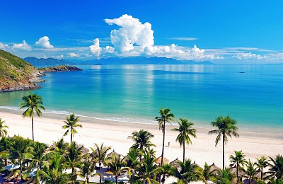Nha Trang – Thiên Đường Trần Thế Nơi Biển Xanh Vẫy Gọi Nha Trang – Thiên Đường Trần Thế Nơi Biển Xanh Vẫy Gọi