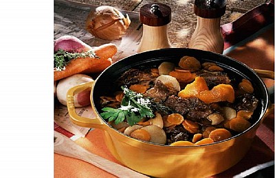 Pot-eu-feu, món hầm ngon tuyệt của Pháp