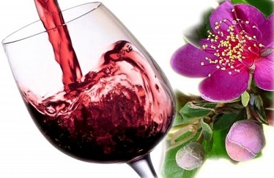 Rượu sim Phú Quốc hương vị ngon thơm đặc trưng rất riêng Rượu sim Phú Quốc hương vị ngon thơm đặc trưng rất riêng