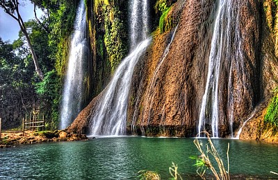 Thác Dải Yếm và câu chuyện tình yêu lan theo dòng nước Thác Dải Yếm và câu chuyện tình yêu lan theo dòng nước