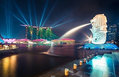 Tham Quan Công Viên Nổi Tiếng Merlion Của Singapore